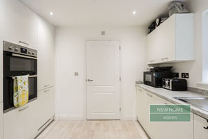 Photo 17- click for photo gallery